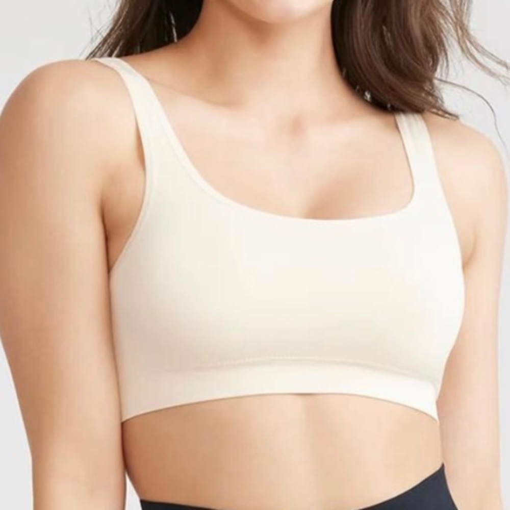 YUMMIE BY HEATHER THOMSON NYLON SCOOP NECK BRA WITH REMOVABLE PADS NEW IN PACK